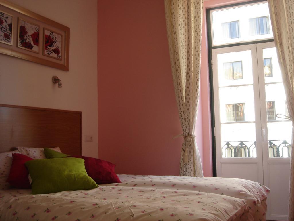 Baixa Guesthouse Lisboa Стая снимка